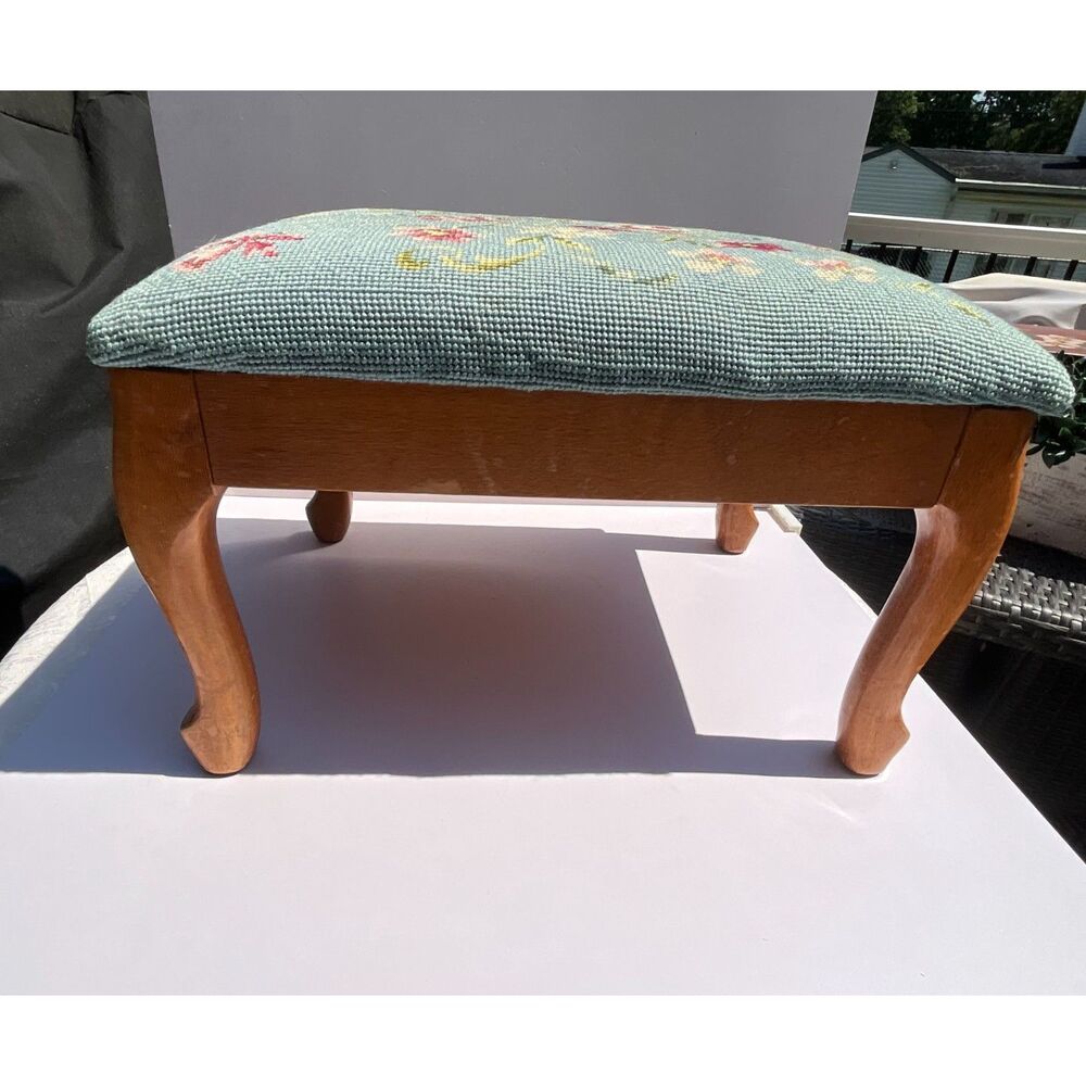 Needlepoint Bench Vintage Floral Needlepoint stool coastal cottage Grandmacore - Picture 4 of 8